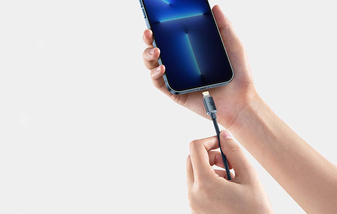 Baseus Crystal kabel USB-C na Lightning 20W PD 120 cm (crni)