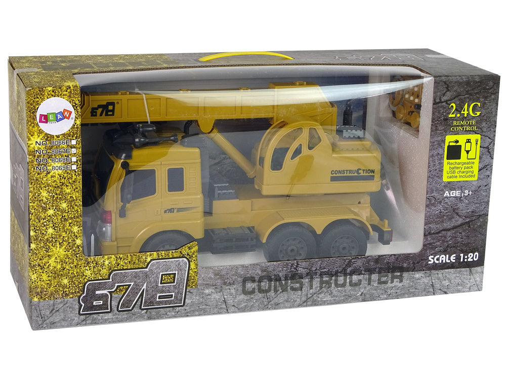Remote Controlled Truck 1:20 Lift Crane Pilot 2.4G Sound Lights