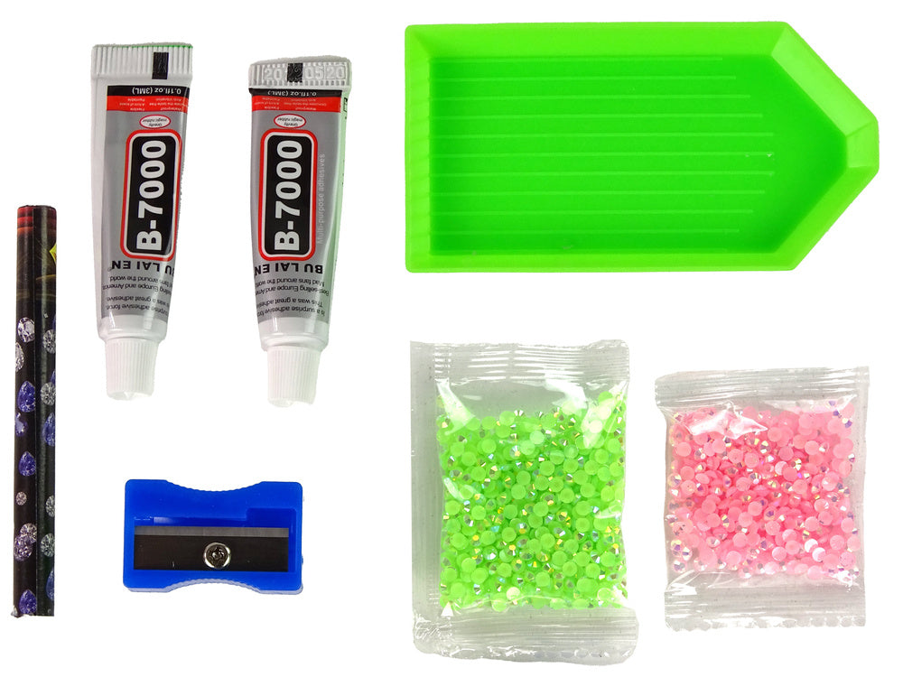 DIY Diamond Creative Kit  Green Reindeer Crystals Sequins 3D Keyring
