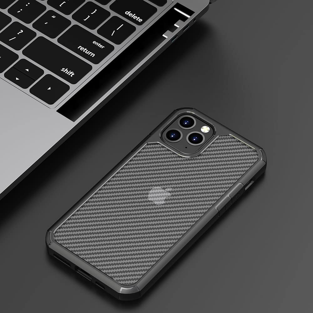 Techsuit CarbonFuse maska za iPhone 11