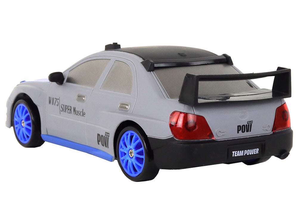 Sportski automobil na daljinsko upravljanje R/C 1:24 sa zamjenjivim kotačima - sivo/plavi