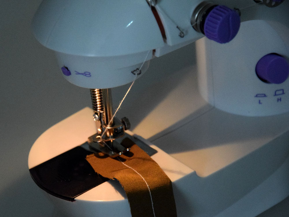 Dječji električni šivaći stroj