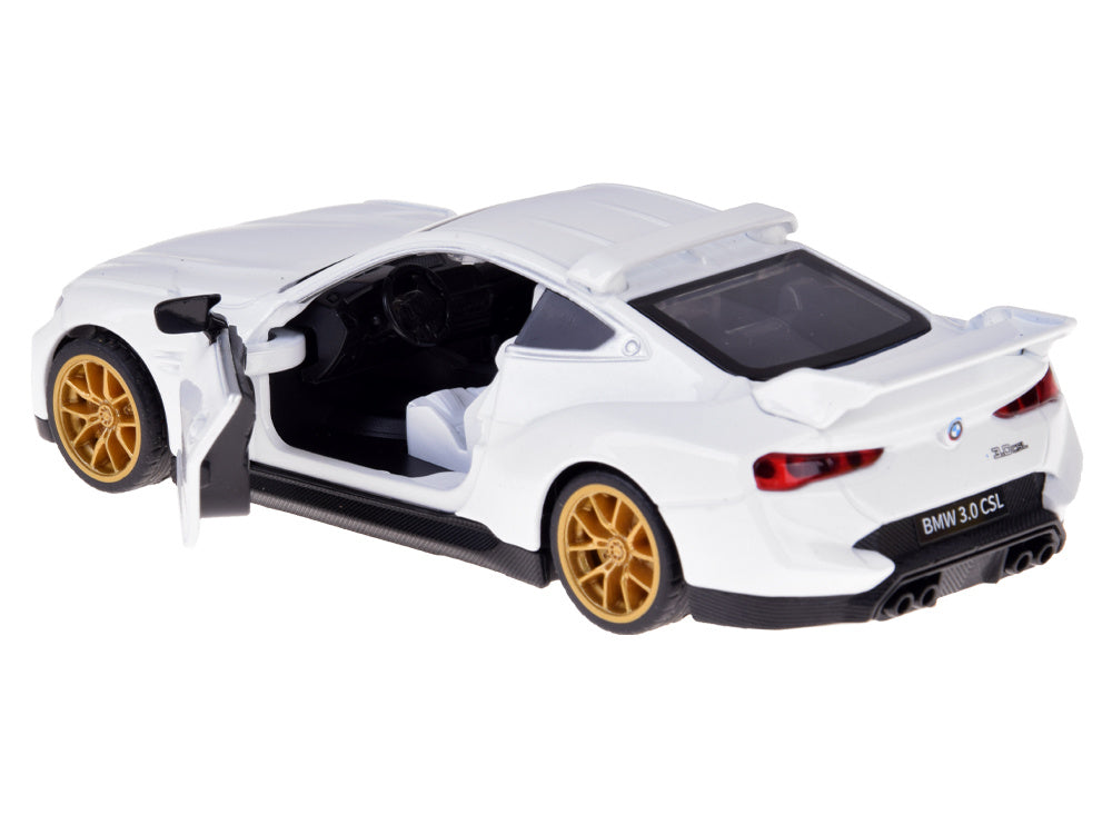 Metalni BMW 3.0 CSL 1:32 s efektima