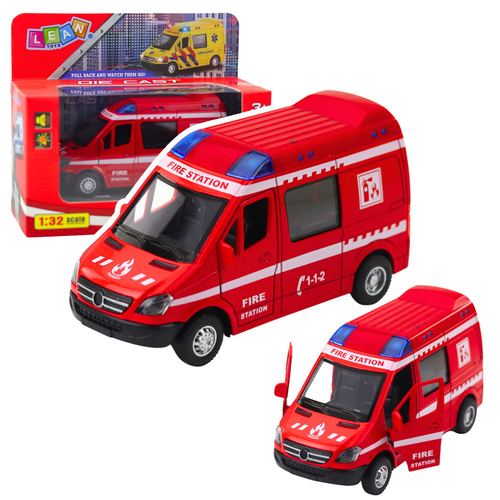 Metalni vatrogasni kombi za igru 1:32 - crveni