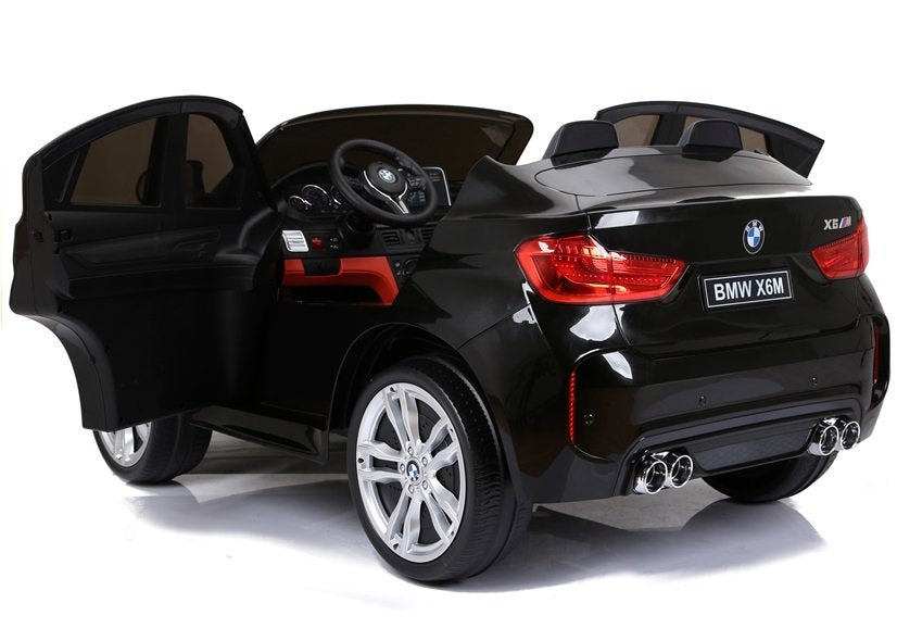 Licencirani auto na akumulator BMW X6M - dvosjed - crni/lakirani