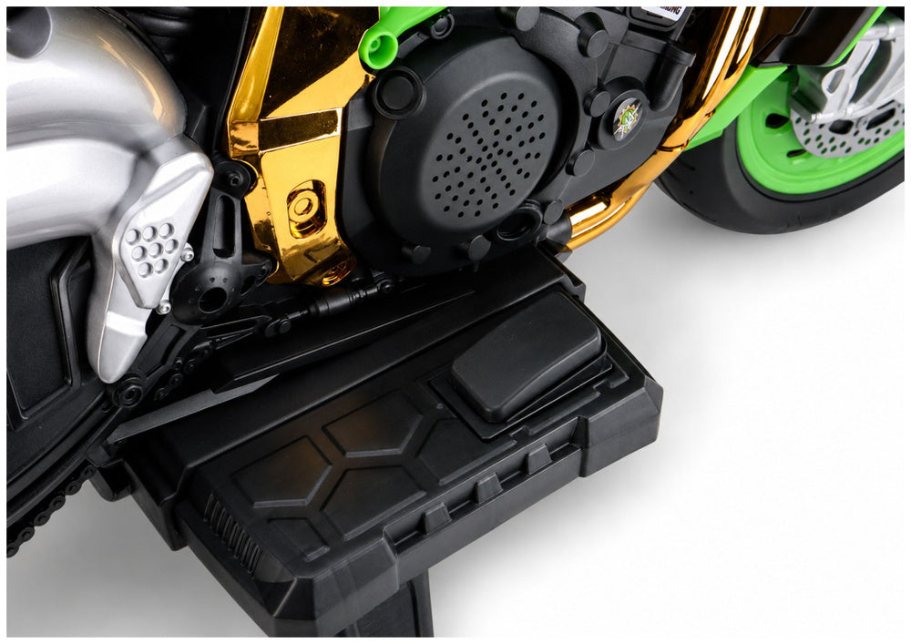 XW-07 Battery-Powered Motorbike with Illuminated LED Wheels Green