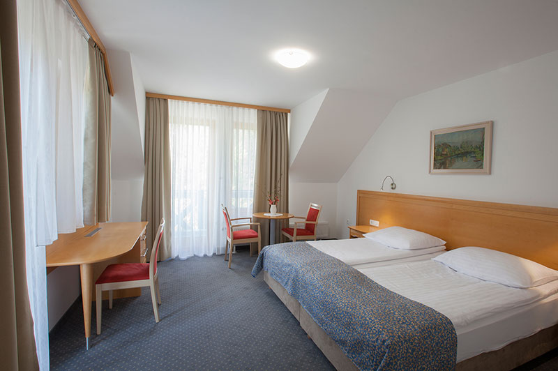 Bohinj-tó, 2, 3 vagy 4 éjszaka reggelivel és wellnesszel két fő részére - Hotel Jezero****