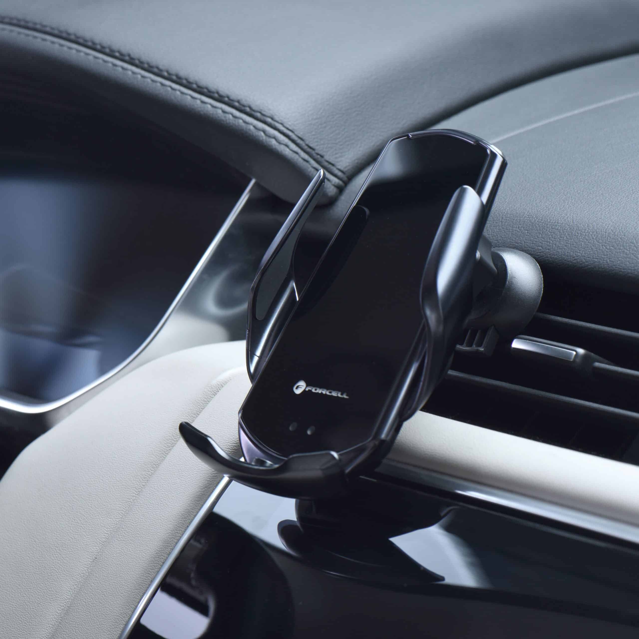 FORCELL auto držač s bežičnom punjenjenjem sa automatskim senzorom + magnetski adapteri HS1 15W crni