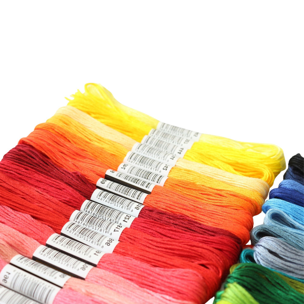 Embroidery Floss Set Embroidery Colored Threads Mix 150 pcs.