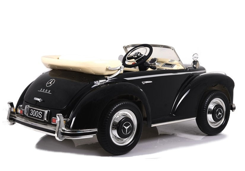 Licencirani auto na akumulator Mercedes 300S - crni/lakirani