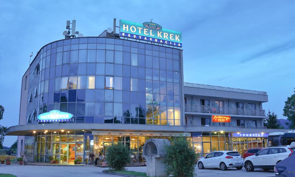 Bled, 3 éjszaka 2 fő részére reggelivel és 1x vacsorával - Krek Hotel