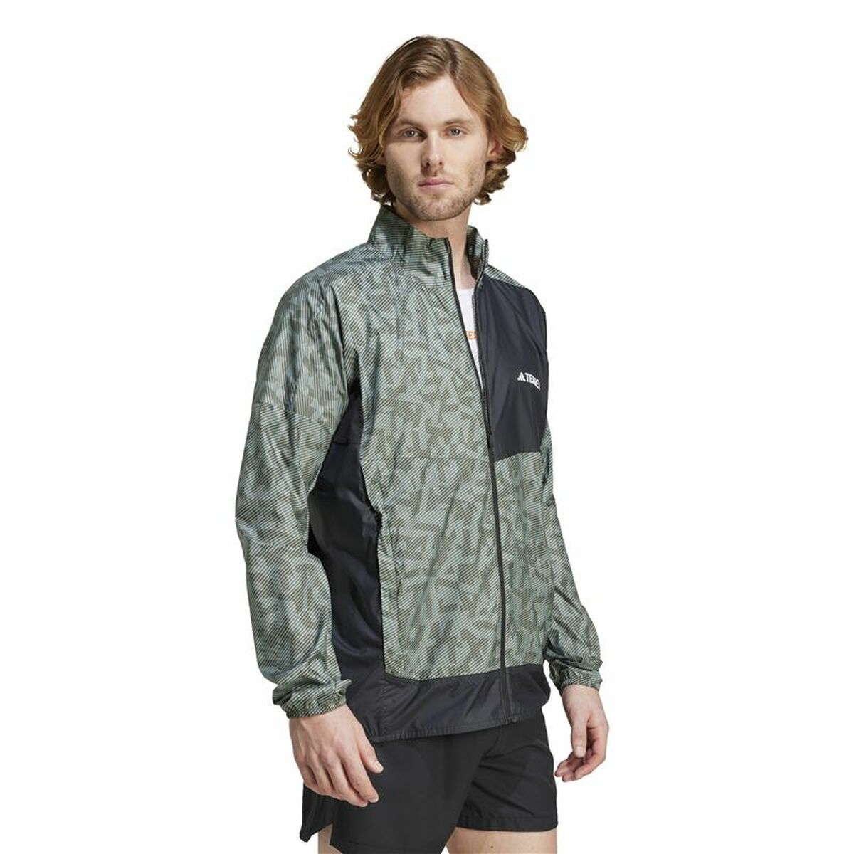 Vjetrovka Adidas Terrex Siva