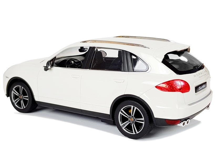 Auto na daljinsko upravljanje Porsche Cayenne Turbo Rastar 1:14 - bijeli