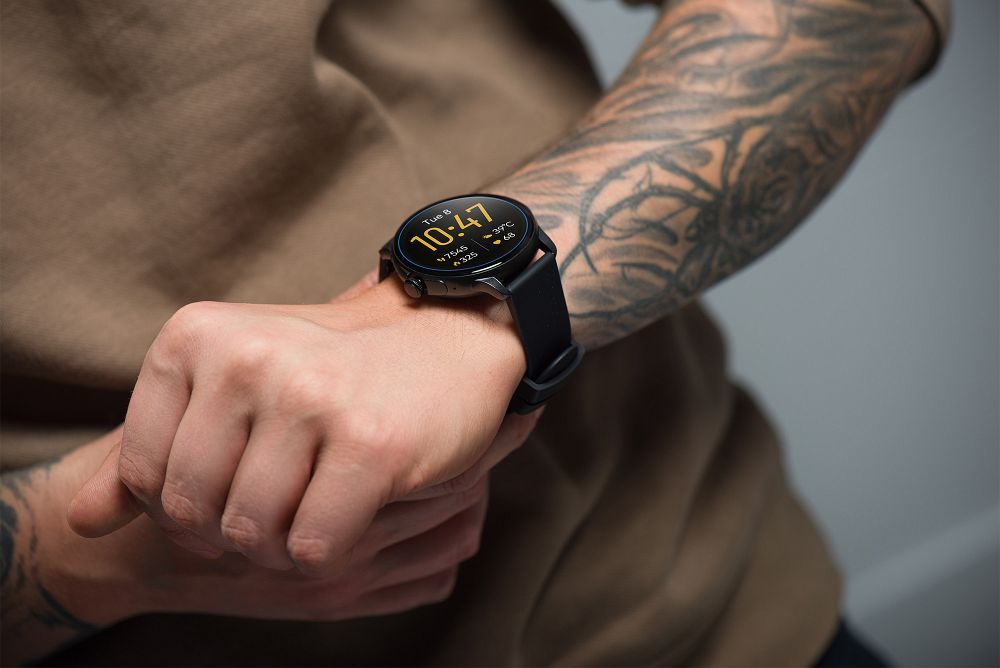 Pametni sat TITMO O-150 (AMOLED display- bluetooth poziv) crni