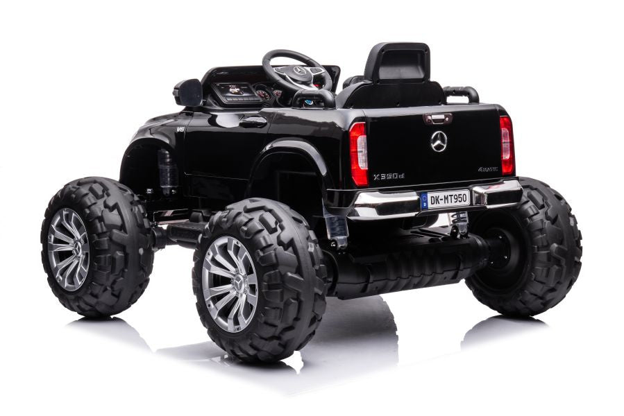 Licencirani auto na akumulator Mercedes DK-MT950 4x4 - crni/lakirani