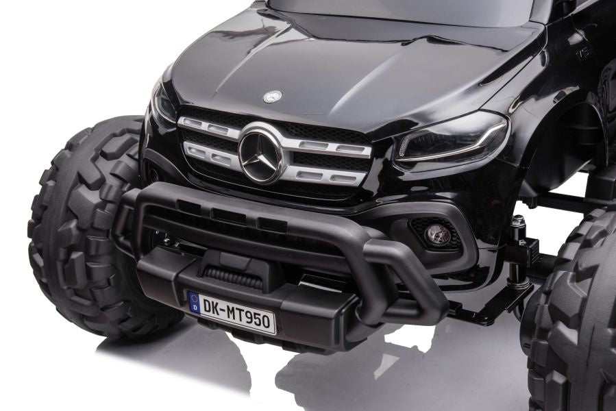 Licencirani auto na akumulator Mercedes DK-MT950 4x4 - crni/lakirani
