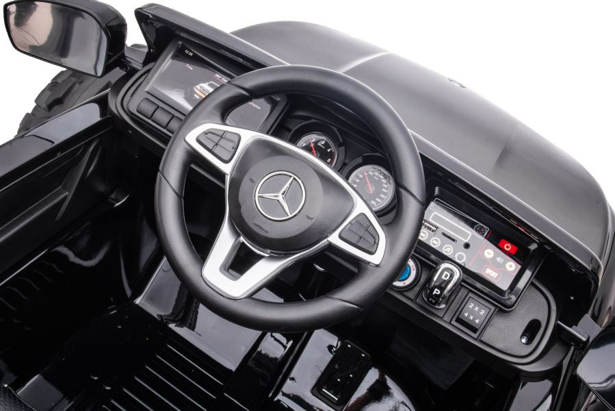 Licencirani auto na akumulator Mercedes DK-MT950 4x4 - crni/lakirani