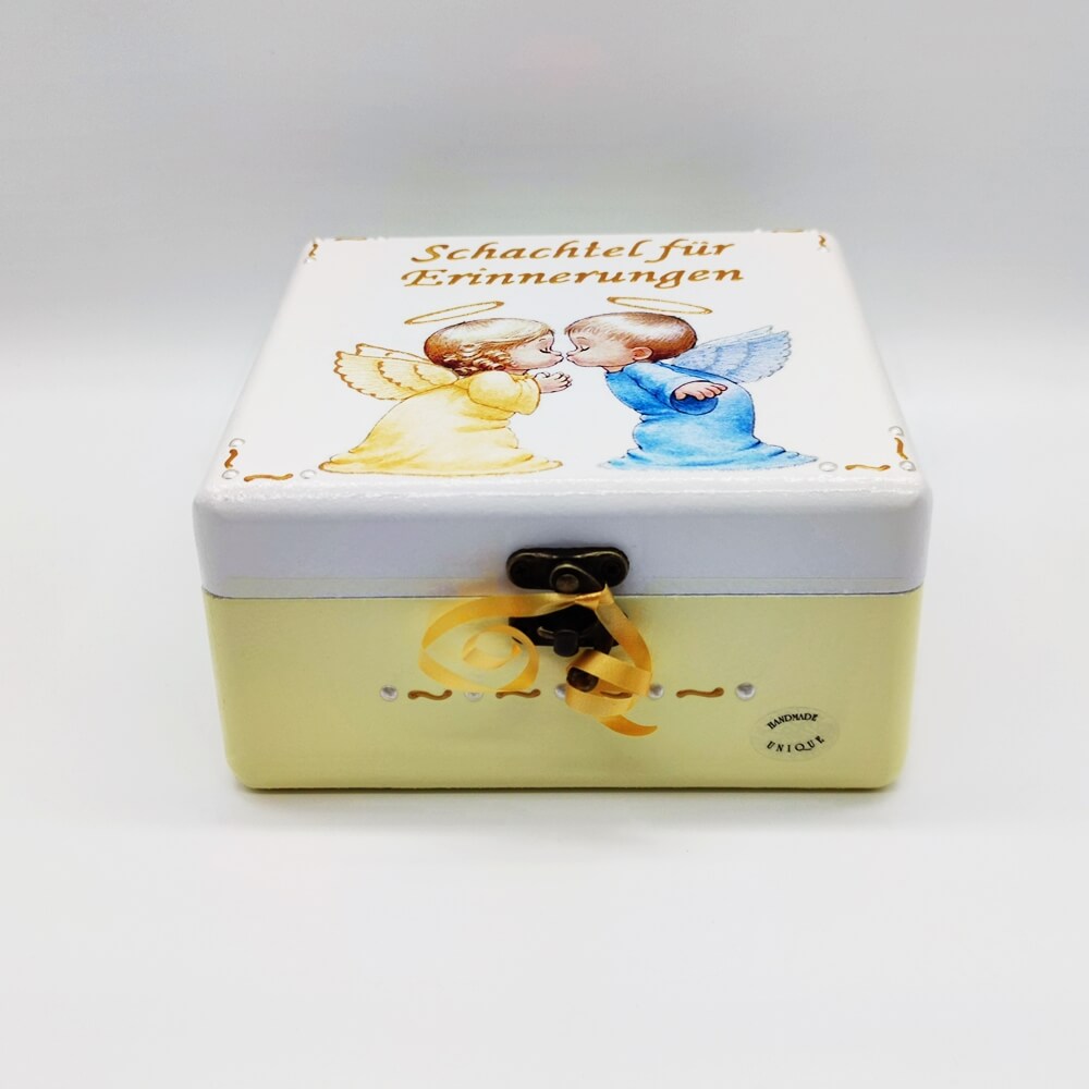 Emlékdoboz, ajándék barátoknak   Š16530