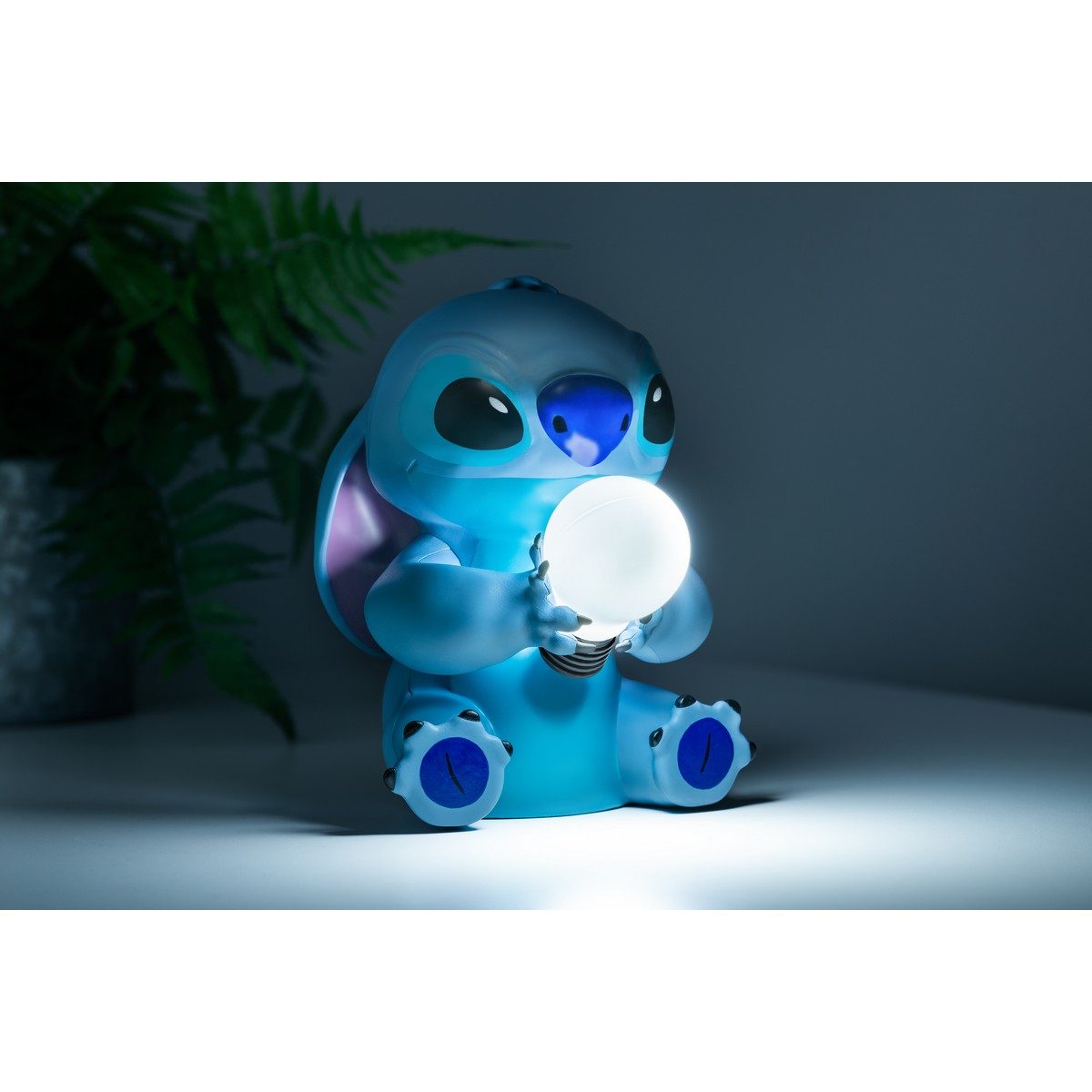 Paladone Stitch Light Closed Box