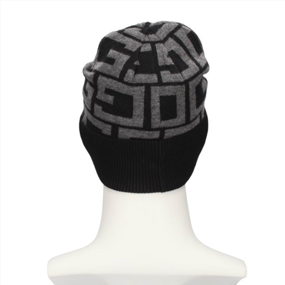 Sapka (unisex) — GUESS