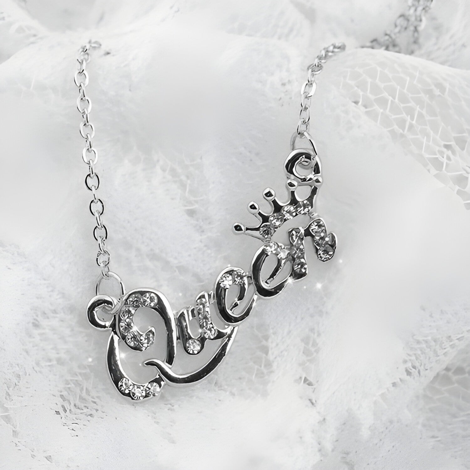 Ogrlica Queen - Srebrna KP6382