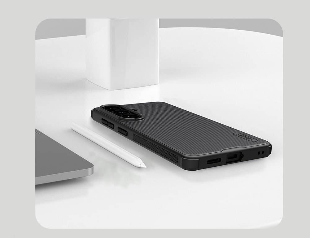 Nillkin Super Frosted PRO magnetska stražnja maska ​​za Samsung Galaxy S26 crna